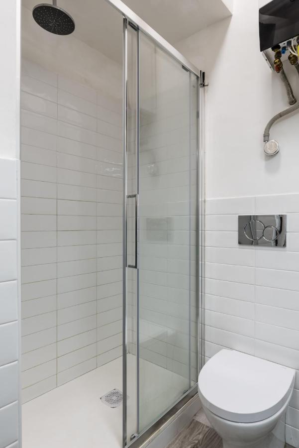 Acquario 5' Free Wifi & Netflix "Prione" By Tilo Apartment'S Genova Eksteriør bilde