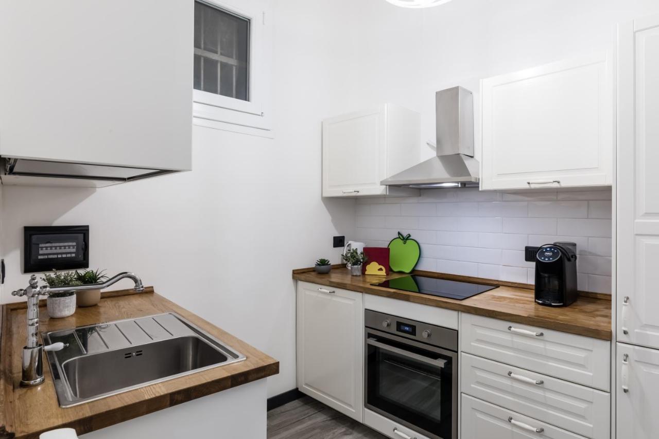 Acquario 5' Free Wifi & Netflix "Prione" By Tilo Apartment'S Genova Eksteriør bilde